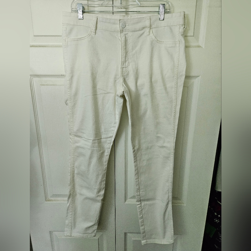 H&M White Skinny Jeans